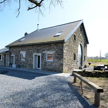 Holiday home Very Spacious House With Sauna And Countryside Views