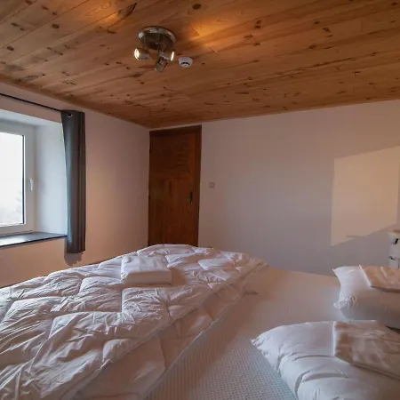 Very Spacious House With Sauna And Countryside Views Holiday home *
