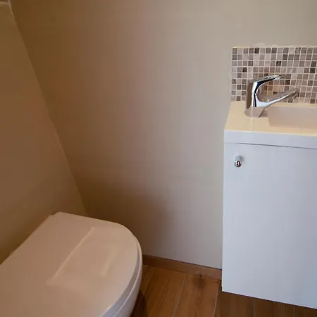 Vakantiehuis Countryside Escape In *